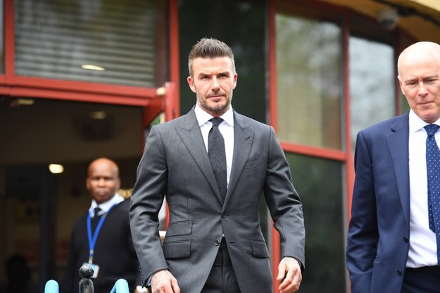 David Beckham po wyjściu z rozprawy przed londyńskim sądem /Victoria Jones /PAP/EPA