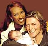 David Bowie z żoną i córką /