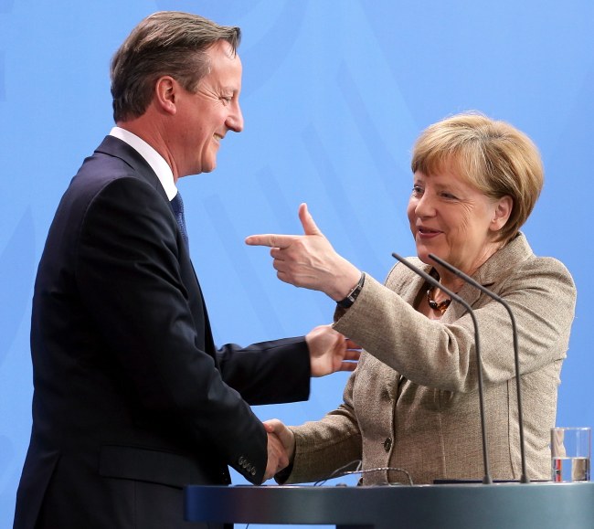 David Cameron i Angela Merkel /WOLFGANG KUMM /PAP