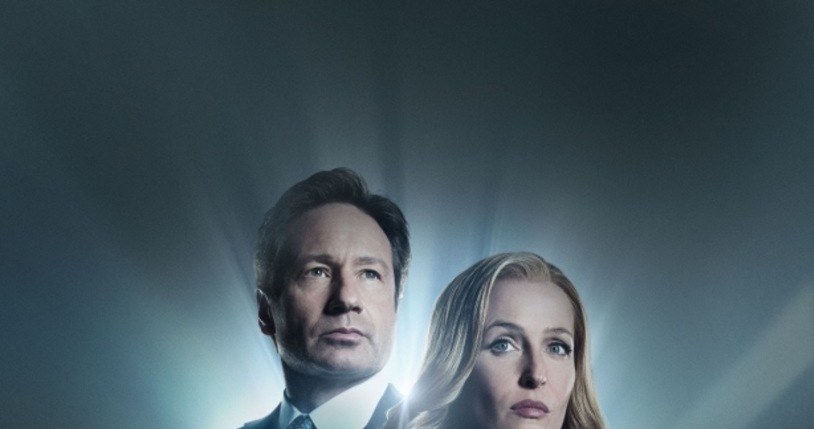 David Duchovny i Gillian Anderson wracają jako agenci Mulder i Scully /FOX /materiały prasowe