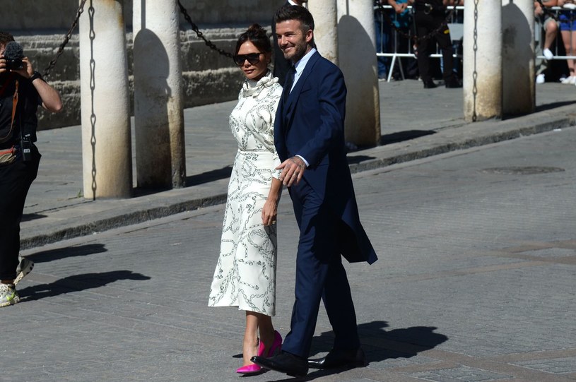 David i Victoria Beckham na ślubie Sergio Ramosa /AFP