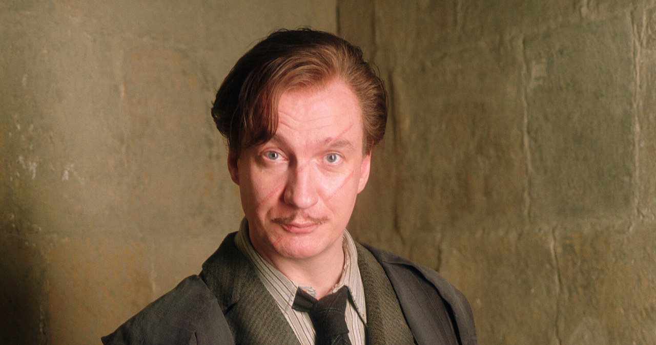 David Thewlis jako profesor Lupin w  "Harrym Potterze" /WARNER BROS. PICTURES / Album /East News