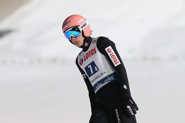 Dawid Kubacki podczas konkursu drużynowego zawodów Pucharu Świata w skokach narciarskich w Zakopanem / 	Grzegorz Momot    /PAP