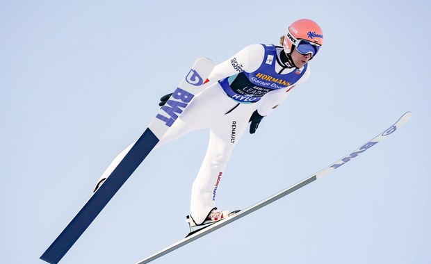 Dawid Kubacki wycofał się z konkursu PŚ w Vikersund. "Przyczyny osobiste"