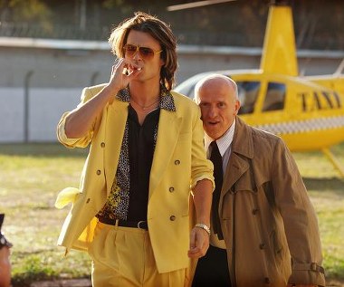 Dawid Ogrodnik i Andrzej Pieczyński w scenie z filmu "Disco polo"