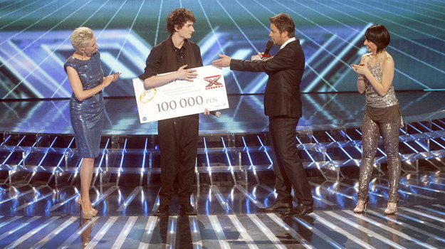Dawid Podsiadło ma faktor X Dawid Podsiadło zwycięzcą 2. edycji "X Factor" /fot /AKPA