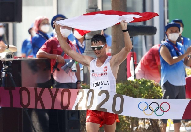 Dawid Tomala na igrzyskach olimpijskich w Tokio zdobył złoty medal /Newscom /PAP