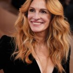 Dawno niewidziana Julia Roberts zachwyciła na Złotych Globach. Jej kreacja to hit na każdą okazję