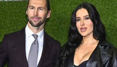 Dawno niewidziana żona Krychowiaka nagle pojawiła się u jego boku. Zrobiła wrażenie śmiałą stylizacją