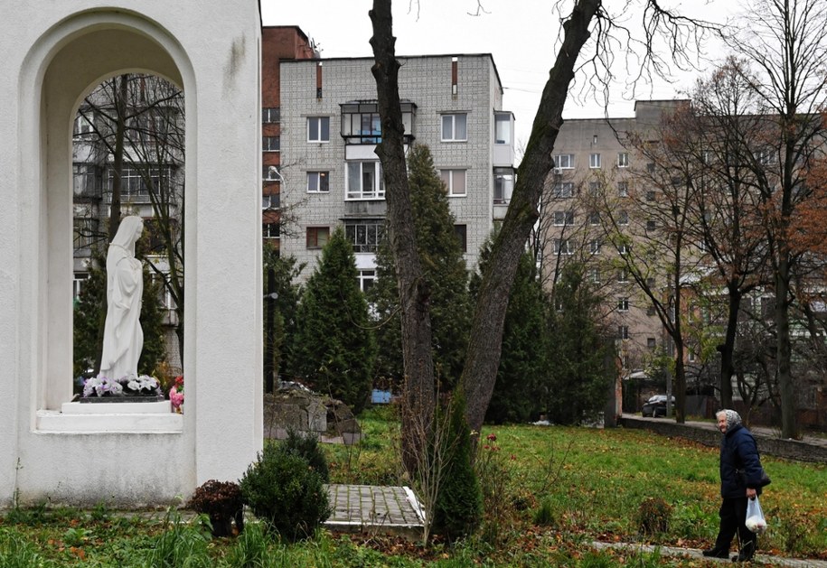 Dawny cmentarz w dzielnicy Zboiska we Lwowie. 2019 r. /Darek Delmanowicz /PAP