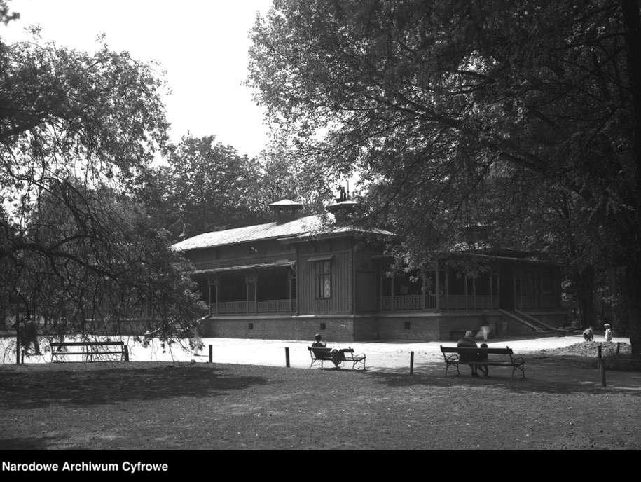 Dawny pawilon gastronomiczny w Parku Jordana /Ze zbiorów Narodowego Archiwum Cyfrowego