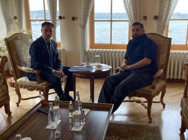 Dawyd Arachamija i rosyjski neocjator Władimir Medynski podczas spotkania w Stambule /UKRAINIAN PRESIDENTIAL PRESS SERVICE HANDOUT HANDOUT /PAP/EPA