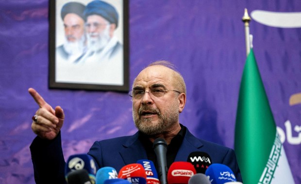 "Dąży do rozpoczęcia nowej wojny". Iran ostrzega
