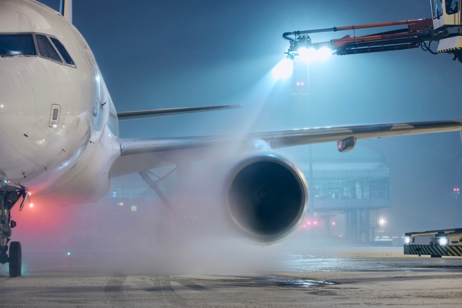 ​Kłopoty Lotniska Chopina. Opóźnione i przekierowane loty