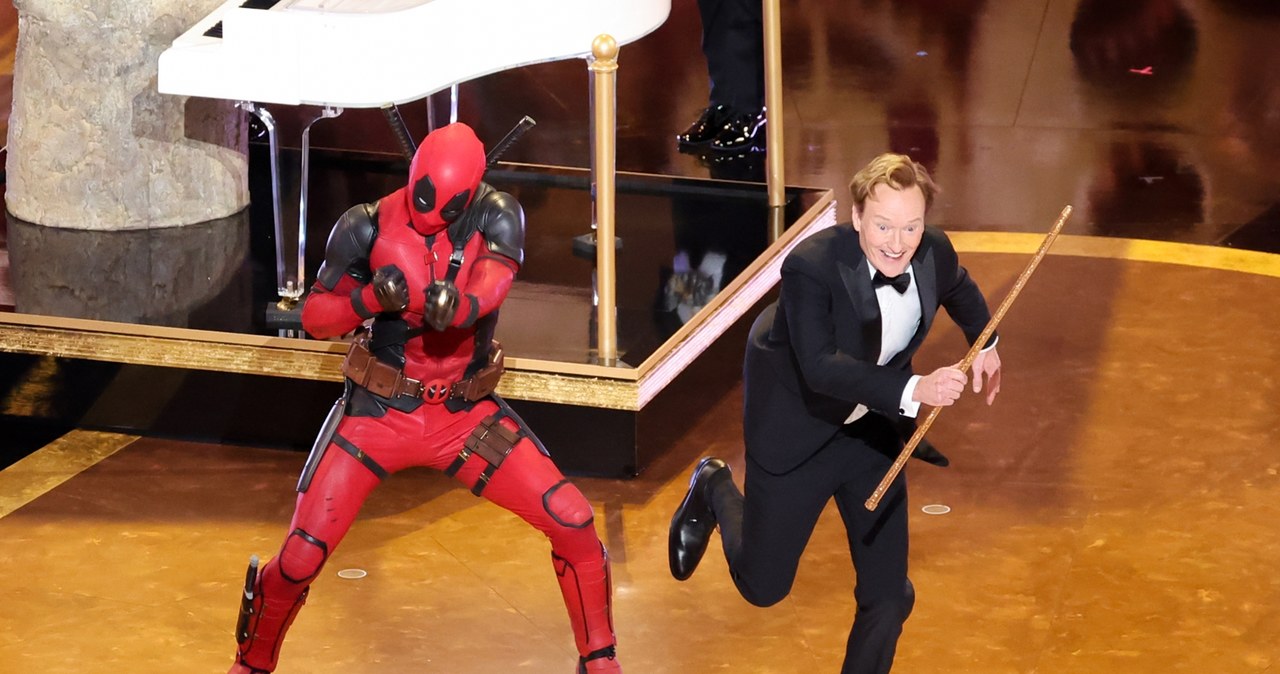 Deadpool i Conan O'Brien podczas otwarcia 97. gali rozdania Oscarów /Rich Polk / Contributor /Getty Images