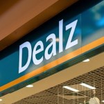 Dealz robi porządki po świętach. Gratisy lecą jeden za drugim - sprawdziłam, co najbardziej się opłaca