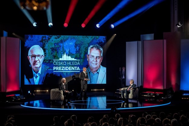 Debata kandydatów na prezydenta w czeskiej TV /Martin Divisek /PAP/EPA
