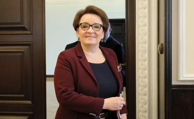 Debata ws. odwołania minister Zalewskiej. "Zostawia pani po sobie chaos"