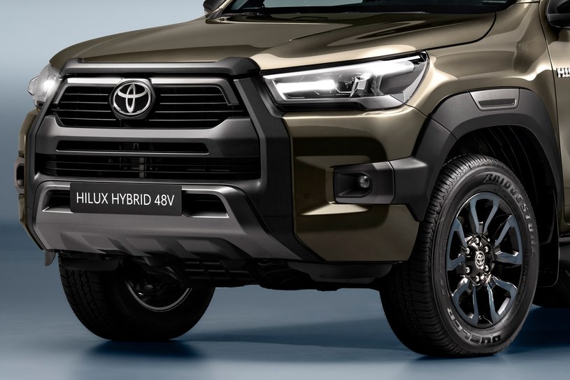 Debiutuje Toyota Hilux Mild Hybrid 48V /Toyota /materiały prasowe