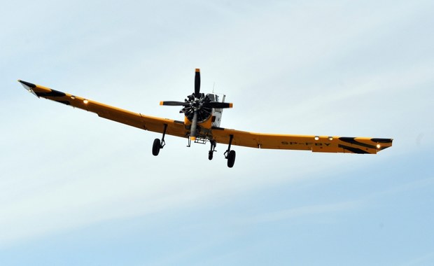 Dęblin: Rozbił się samolot gaśniczy. Nie żyje pilot