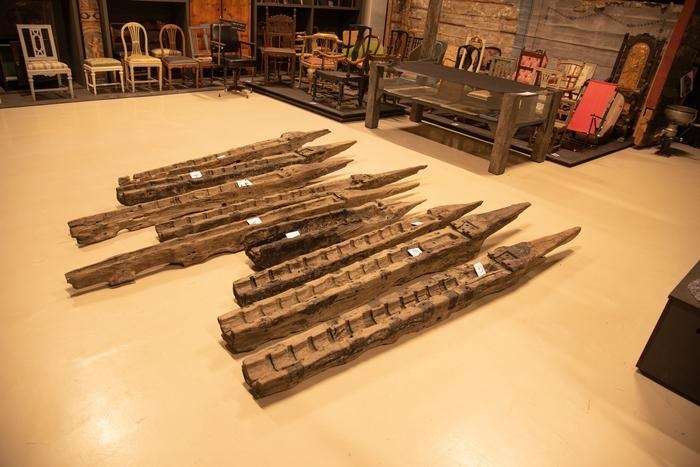 Dębowe łoża artyleryjskie wydobyte z wraku "Gribshundena" i przechowywane w Blekinge Museum. /Fot. Brendan Foley /Materiały prasowe