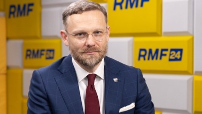 "Decyzja w oparciu o odpowiedzialność za państwo". Bogucki o odejściu Cenckiewicza