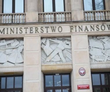 Deficyt budżetowy po kwietniu. Ministerstwo Finansów podało najnowsze dane 