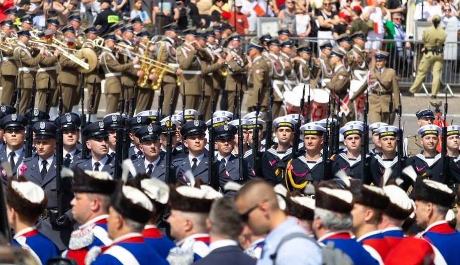 RMF FM ujawnia szokujące kulisy tworzenia przez rząd PiS przepisów o obronności