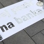 "Dej pozor na banka". Ostrzeżenia po śląsku dla pieszych w Chorzowie