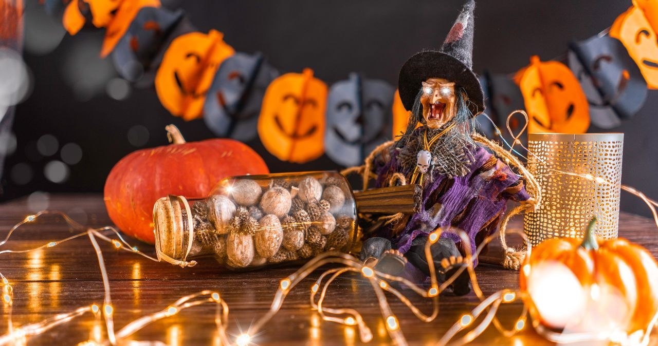 Dekoracje na Halloween /CanvaPro /INTERIA.PL