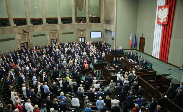 Dekryminalizacja pomocy w aborcji. "Bezpieczeństwo kobiet" kontra "Kultura śmierci"