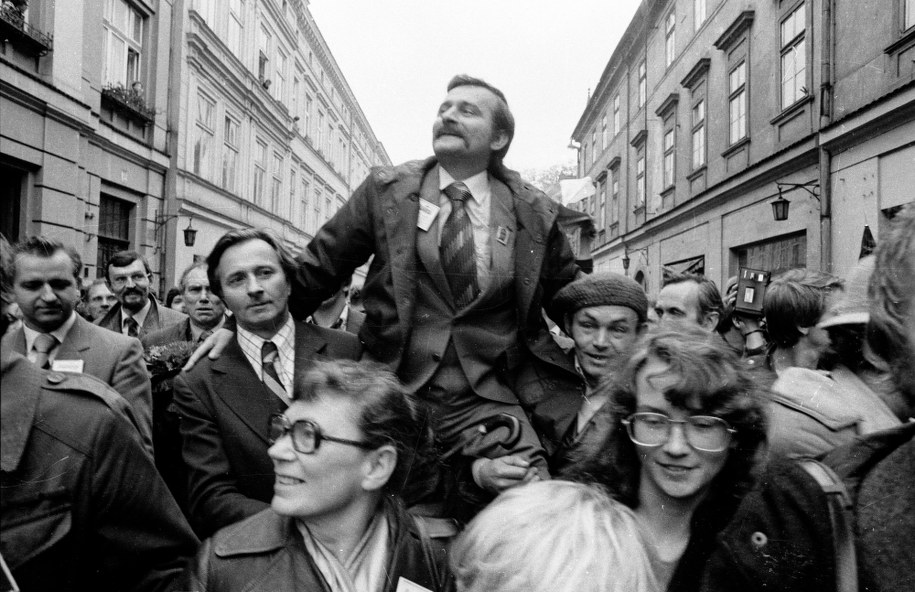 Delegacja "Solidarności" z Lechem Wałęsą, Kraków, 19.10.1980 r. /	Maciej Sochor /PAP