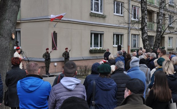 Delikatny monument, nieuchwytna rzeźba. Nowa Huta krok po kroku [PODCAST] 