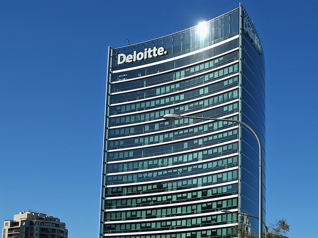 Deloitte do końca roku planuje zwiększyć zatrudnienie w Rzeszowie do ponad 400 osób /Cameron Spencer /Getty Images