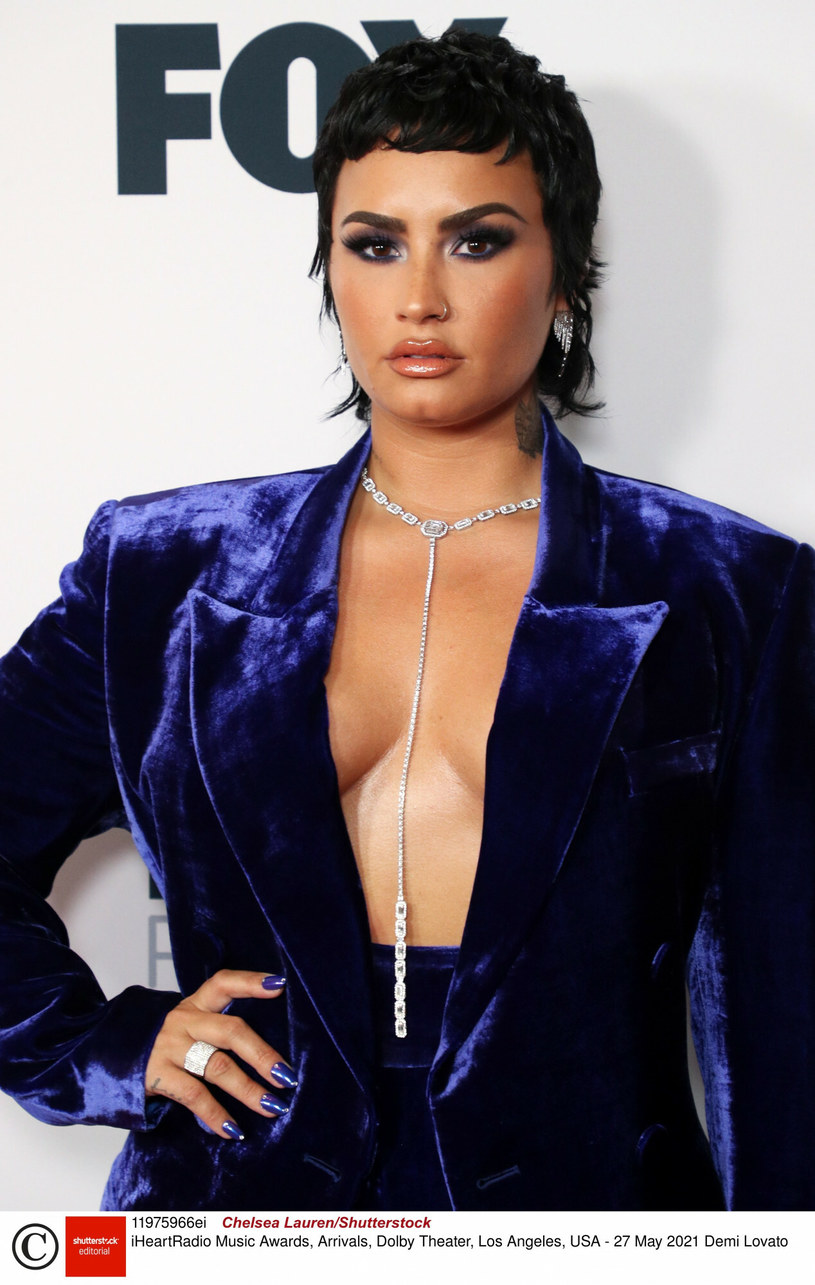 Demi Lovato na rozdaniu nagród IHeart Radio Music Awards /Chelsea Lauren