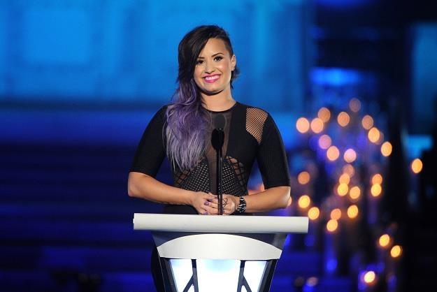 Demi Lovato podczas gali Trailblazers fot. Bryan Bedder /Getty Images