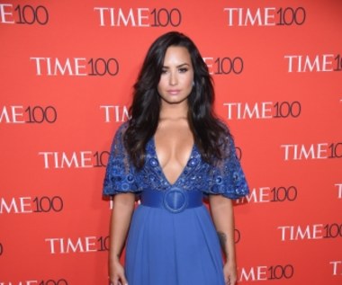 Demi Lovato: Rodzice trzymali siostrę z dala ode mnie 