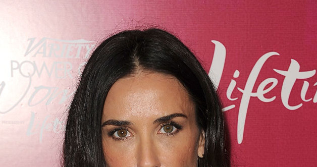 Demi Moore wciąż nie może się pozbierać po rozstaniu z Ashtonem /Jason Merritt /Getty Images