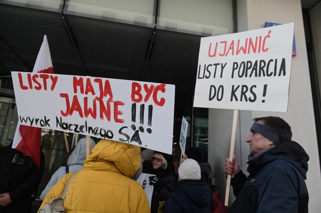 Demonstacja przed Kancelarią Sejmu / 	Marcin Obara  /PAP