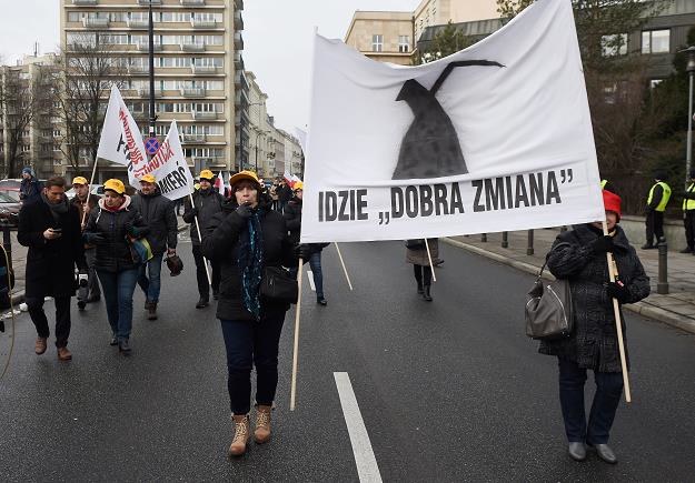 Demonstracja kupców przed Sejmem 11 lutego br. /PAP