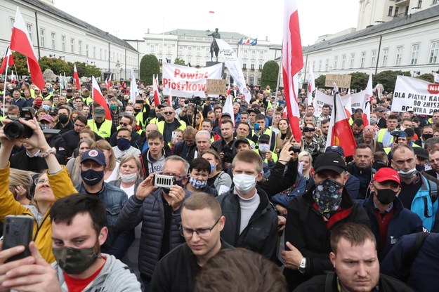 Demonstracja przedstawicieli branży rolniczej w Warszawie / 	Tomasz Gzell    /PAP