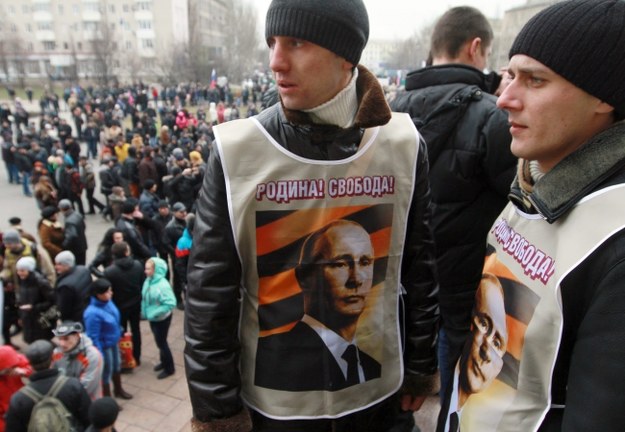 Demonstracja zwolenników Putina w Symferopolu /PAP/EPA/PHOTOMIG /PAP/EPA