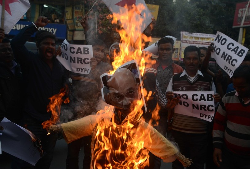 Demonstracje w Indiach mają tragiczne skutki /AFP