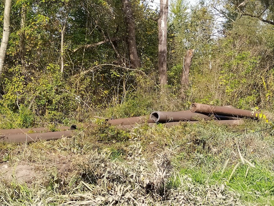 Demontowane rury /Przemysław Błaszczyk /RMF MAXX