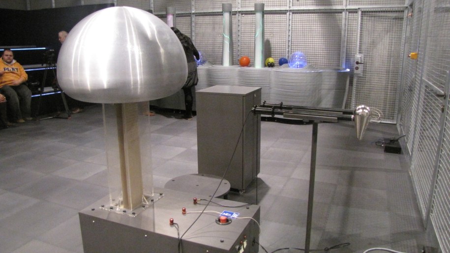 Denerator Van de Graaffa /Katarzyna Sobiechowska-Szuchta /RMF FM