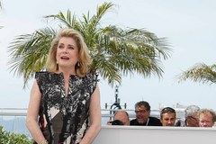 Deneuve w Cannes jako królowa kasyna