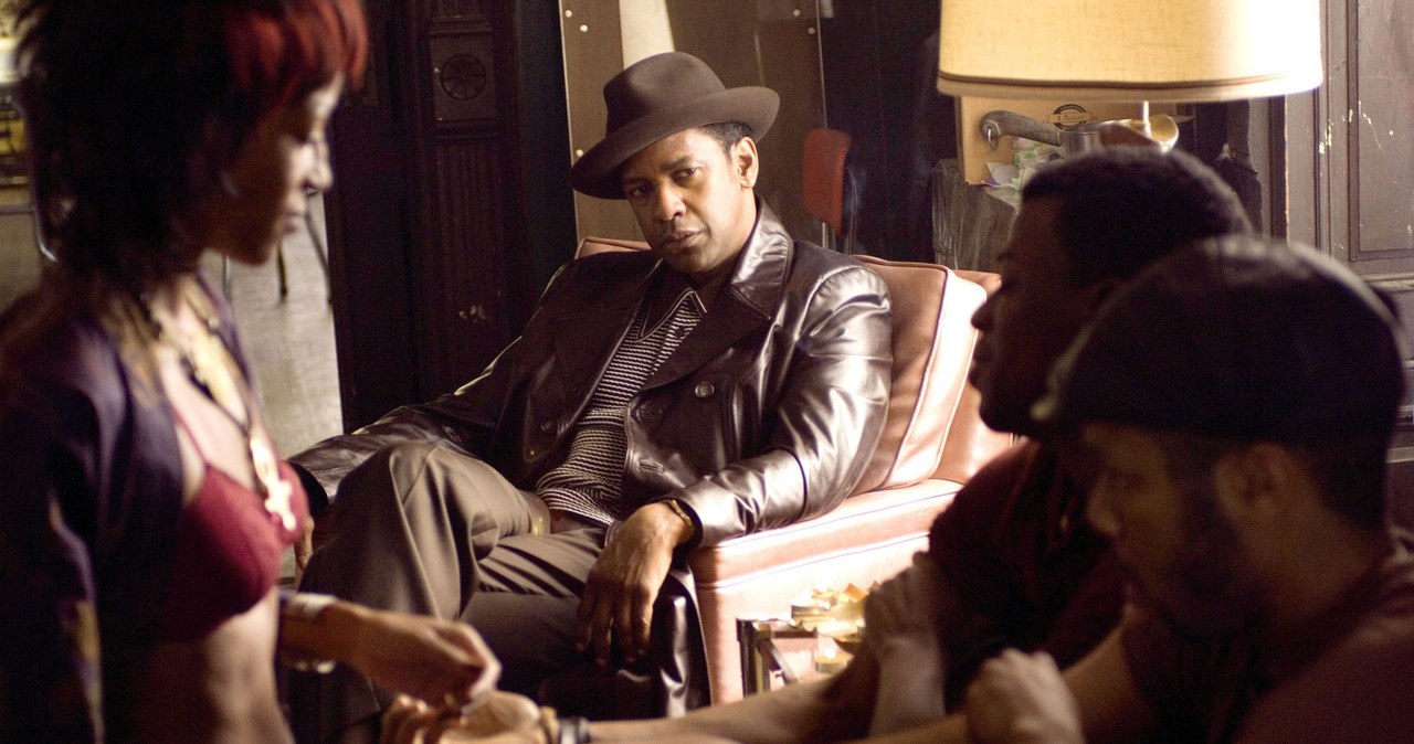 Denzel Washington w filmie "American Gangster" /Everett Collection /East News