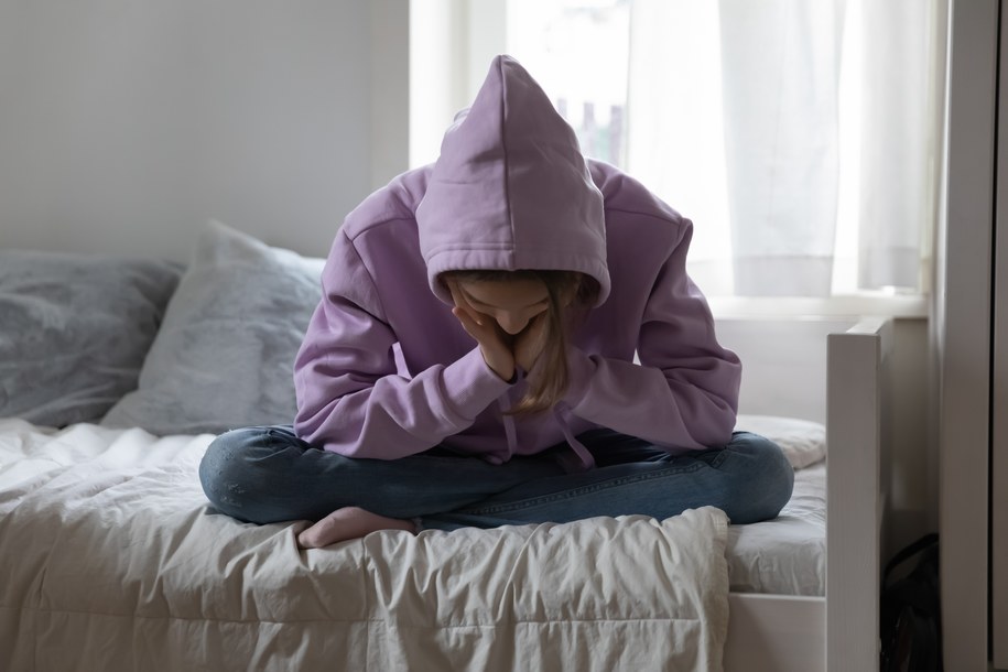 Depresja dotyka coraz młodsze dzieci (zdjęcie ilustracyjne) /Shutterstock