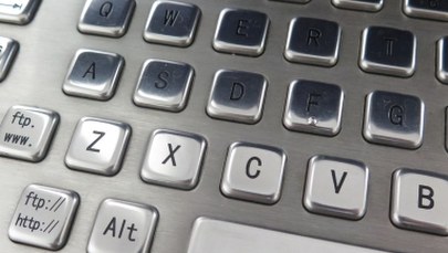 "Der Spiegel": Terrorysta z Syrii kupił komponenty bomby w internecie