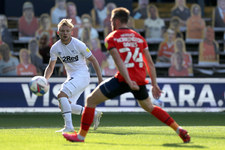 Derby County - Swansea 2-0 w meczu 19. kolejki Championship. Gol Kamila Jóźwiaka